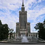 Center *